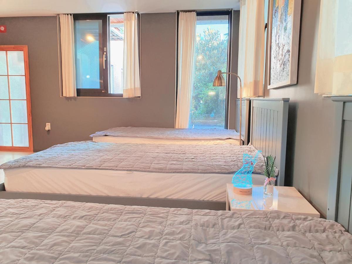 מוקפו Picasso Guesthouse מראה חיצוני תמונה