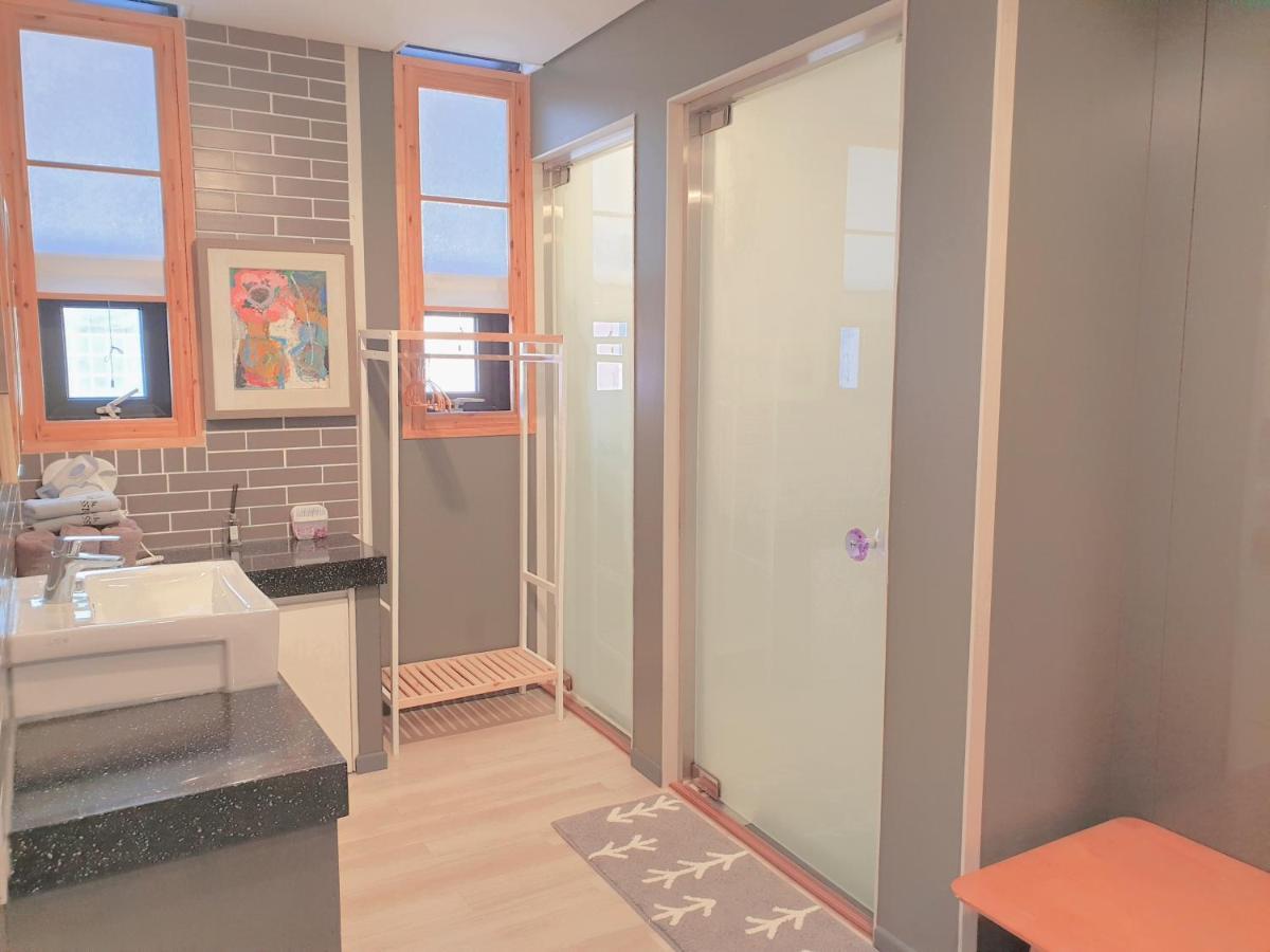 מוקפו Picasso Guesthouse מראה חיצוני תמונה