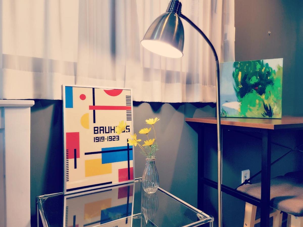 מוקפו Picasso Guesthouse מראה חיצוני תמונה