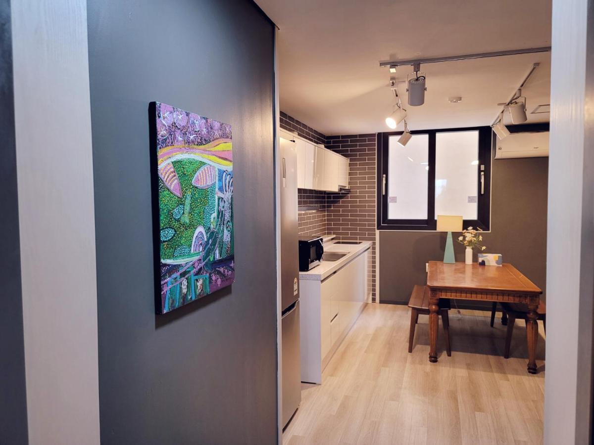 מוקפו Picasso Guesthouse מראה חיצוני תמונה
